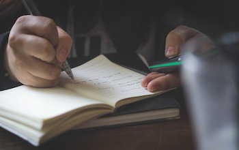 Gratitude Unleashed: A Beginner's Handbook to Daily Journaling