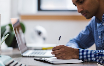 In the Lab: Scientific Insights into the Power of Gratitude Journals